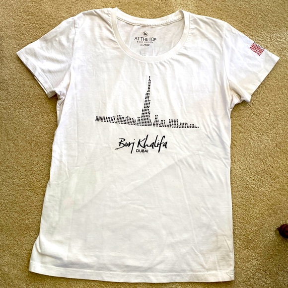 Burj Khalifa white beaded Tee shirt, M - Picture 1 of 9